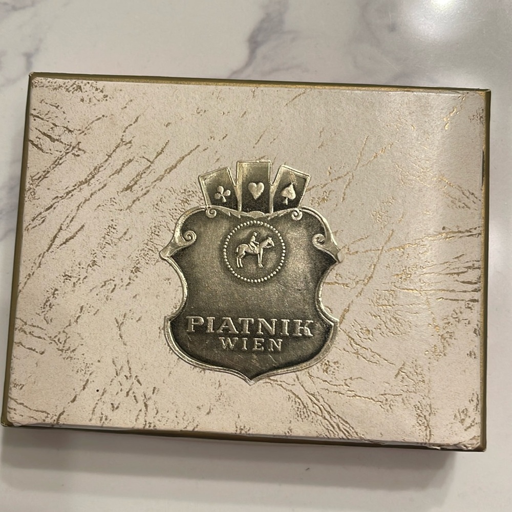 💐VNTG Piatnik Wien Austria playing cards